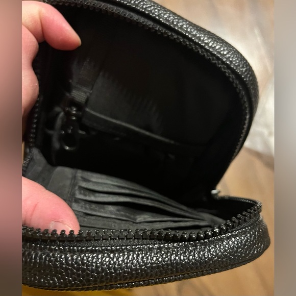 Brixley Leather Midnight Crossbody Sling Bag w/ Extra Strap! - Picture 4 of 7